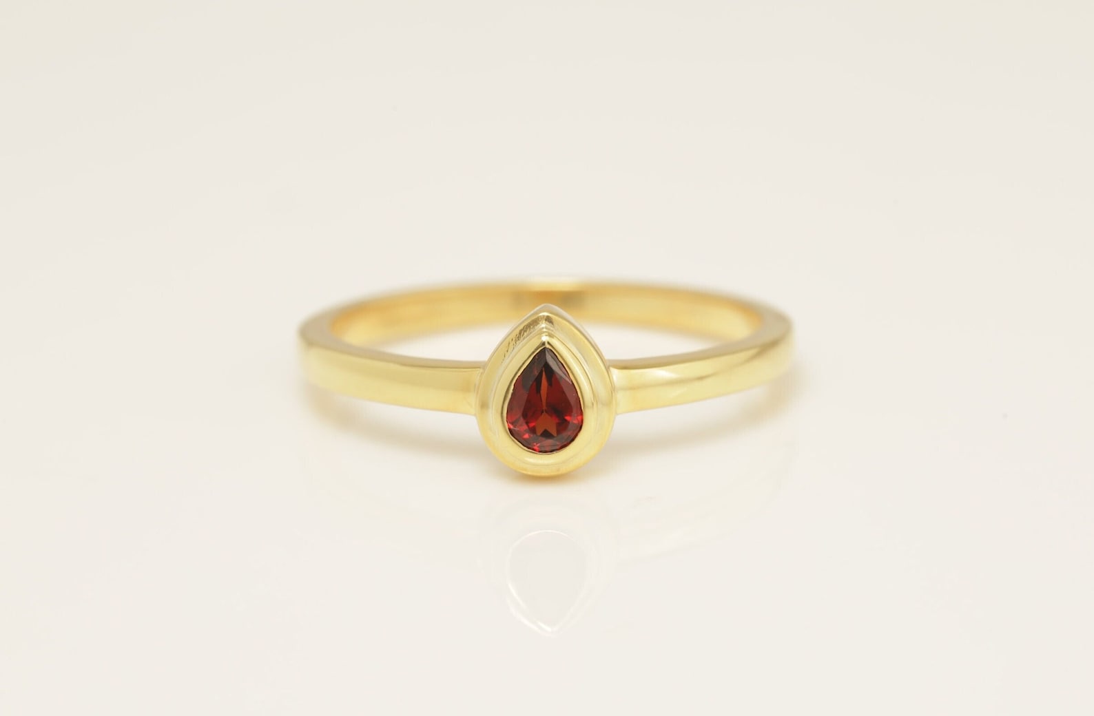 0.25 CT Pear Shape Garnet Engagement Ring, January Birthstone Ring, Delicate Solitaire Garnet Ring, Anniversary Gift for her
